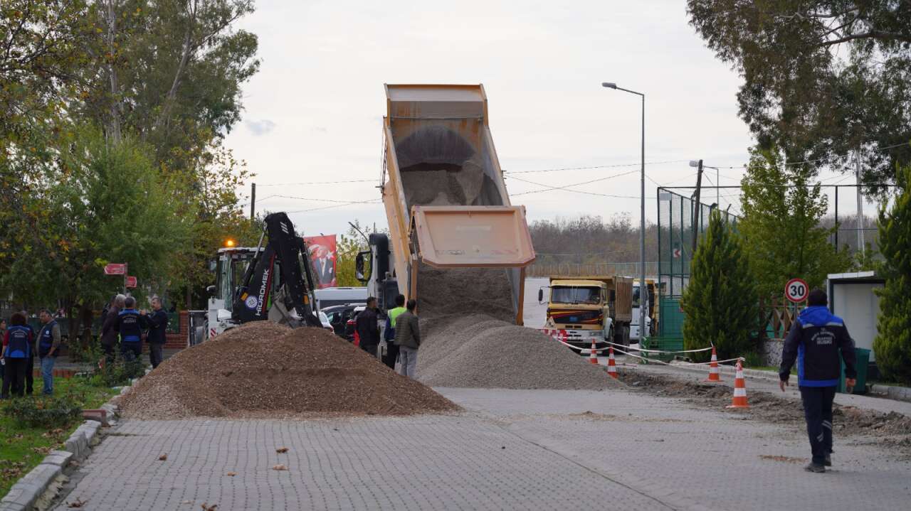 MUSKİ, Köyceğiz Merkezinde İçme Suyu Hatlarını Yeniliyor 5